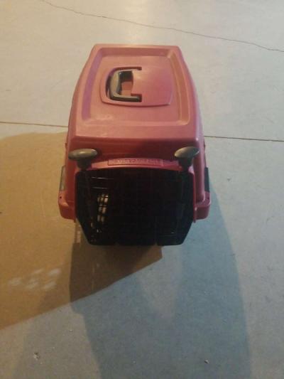 Crate for small sized pets