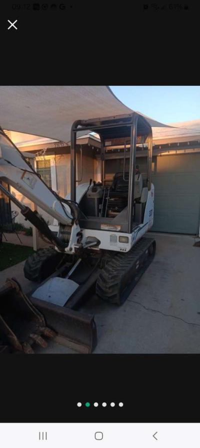 mini escavator bob cat 331D - Thumbnail 2