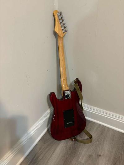 Slammer Hammer Guitar - Thumbnail 2