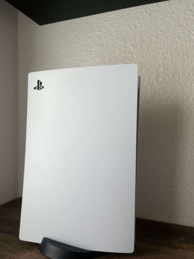 Playstation 5 - Thumbnail 5