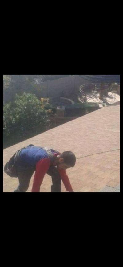 Roofing Service - Thumbnail 4