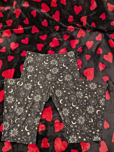 Sun  Moon yoga pants - Thumbnail 3