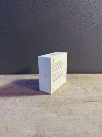 Brand New Apple Airpods 4th Generation With Active Noise Can - Thumbnail 3