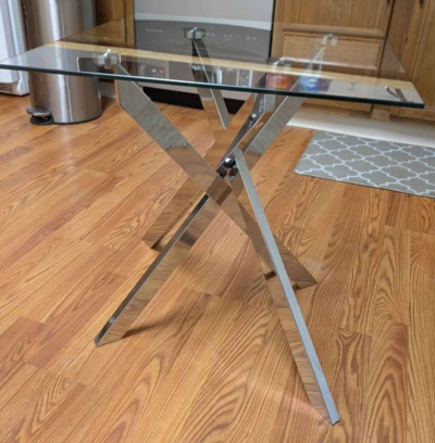 Edwins Choice Glass Side Table - Thumbnail 2