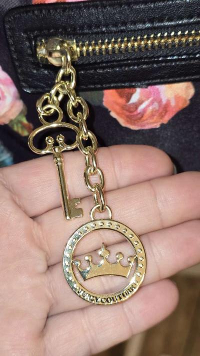 Juicy Couture Oversized Crossbody Purse - Thumbnail 3