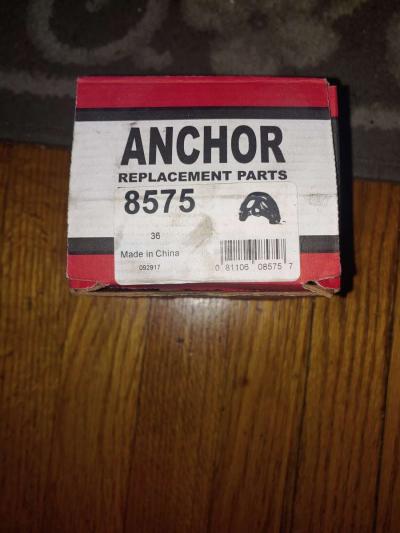 New in box Anchor Replacement Motor Mount 8575 front right