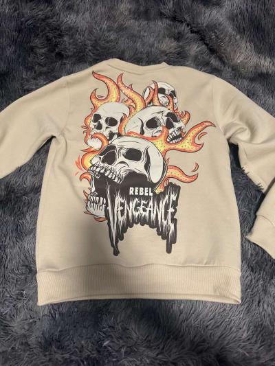 sweatshirt with skulls - Thumbnail 6