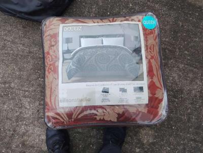 queen size comforter - Pasadena, Texas
