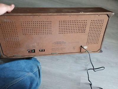 1960 FM stereo - Thumbnail 3