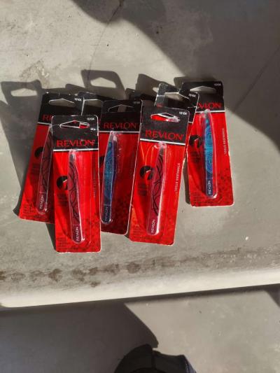 Revlon Tweezers - Hanford, California