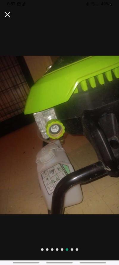 Greenworks 2000psi electric pressure washer - Thumbnail 6