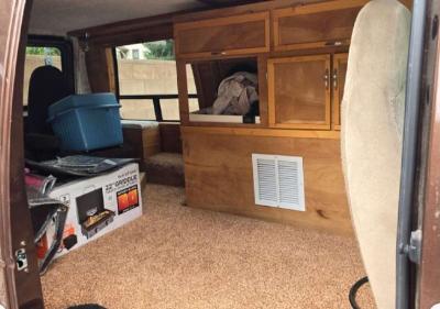 2000 Ford Econoline Van 559 375 5785