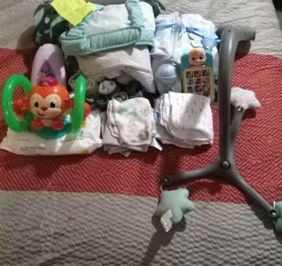 BRAND NEW LAUNDRY BASKET BABY SHOWER GIFT FOR BOY - Thumbnail 2