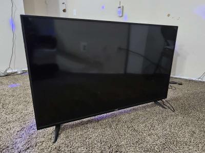 tv with stand and coffe table bundle - Thumbnail 5