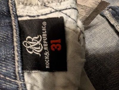 Rock and Republic blue jeans - Thumbnail 3