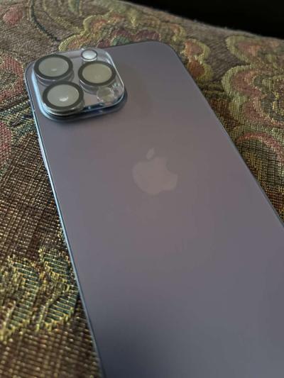 iPhone 14 Pro Max with TikTok - Thumbnail 5