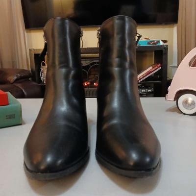 Rouge Helium Black women boots size 10 - Thumbnail 2
