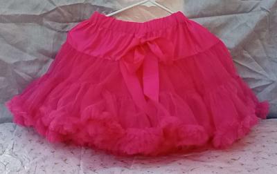4 to 5yrs Hot Pink TuTu Pettiskirt EUC Button Cinchers - Thumbnail 2