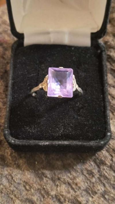 Beautiful Amethyst Ring - Thumbnail 3