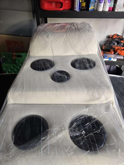 White vegan couch - Thumbnail 3