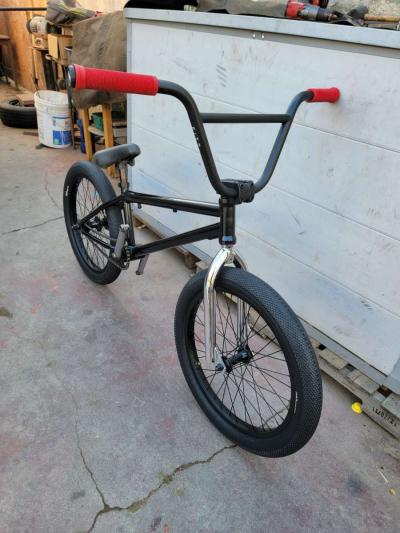 20 BMX - Thumbnail 2