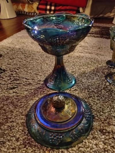 choice piece blue carnival glass - Thumbnail 2
