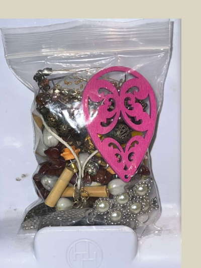 Costume Jewelry - Thumbnail 2