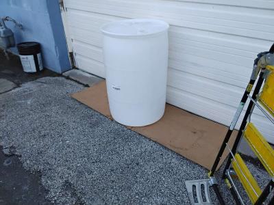 Nice White 55 Gallon Plastic Drum Very Clean and New - Thumbnail 3
