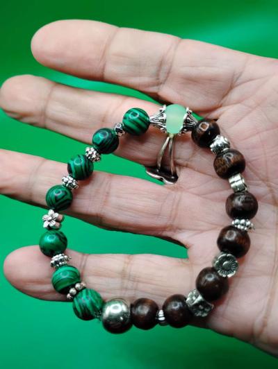 GREEN meets BROWN Boho Chic Stretchy Bracelet