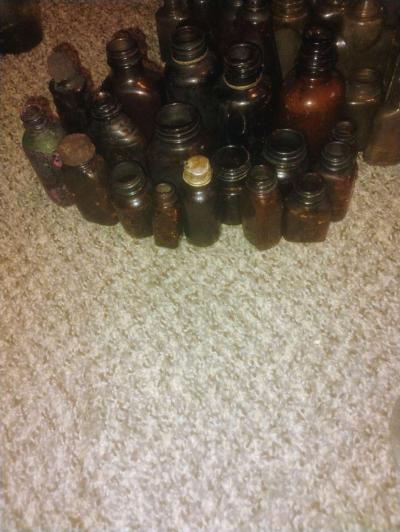 brown glass bottles - Thumbnail 2