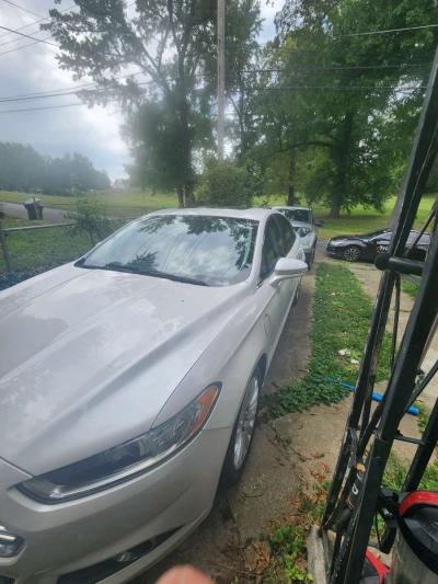 Ford fusion Hybrid 2013 - Thumbnail 2