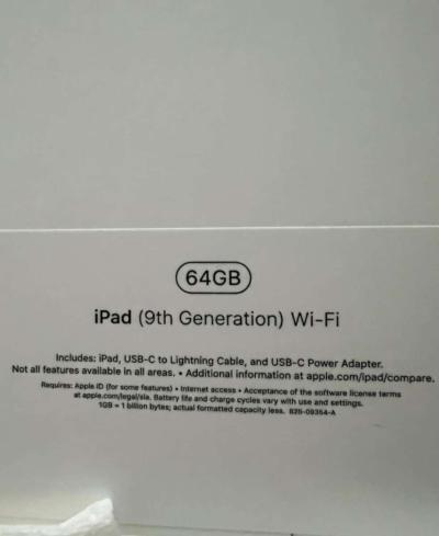 iPad 9th Generation 64GB  WiFi  Space Gray - Thumbnail 3