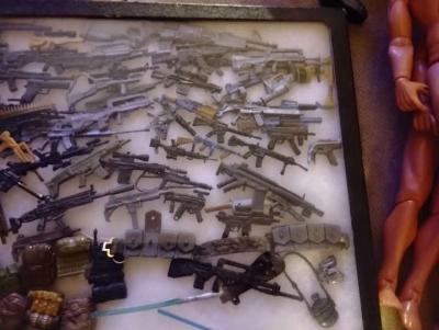 whole set g I joe items - Thumbnail 3