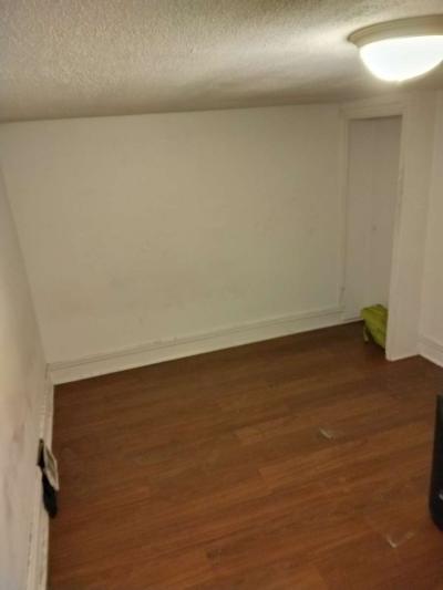 private room for rent - Thumbnail 2
