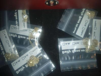 bunch of nice jewelry lots of real mostly silver - Thumbnail 5