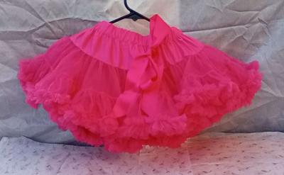 2 to 3yrs Hot Pink TuTu Pettiskirt EUC Button Cinchers - Thumbnail 2