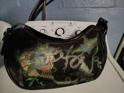 a black small purse Mine West - Thumbnail 2