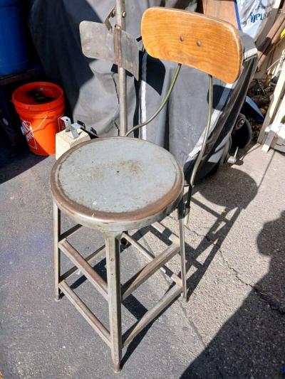 industrial stool - Thumbnail 2