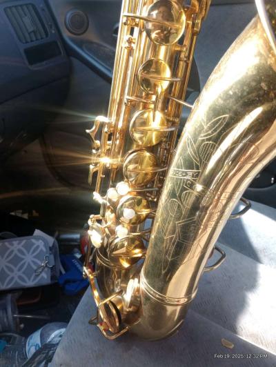 Vintage CG Conn 10M Naked lady saxophone - Thumbnail 3