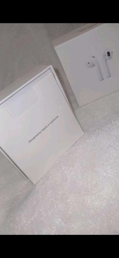 Airpod Pro 2 2nd generation - Thumbnail 3