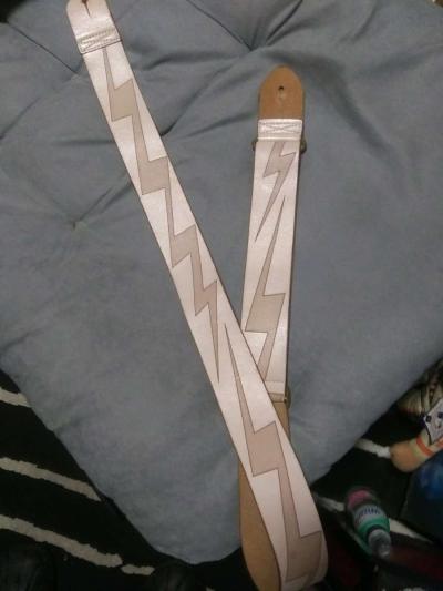 Lighting bolt leather guitar strap