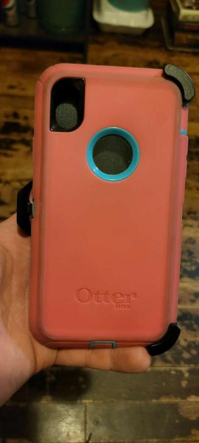 iPhone XR OtterBox Defender Series Case and Holster