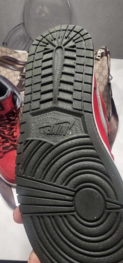 jordan 1 gucci 2013 - Thumbnail 4