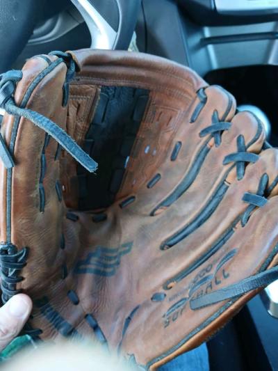 13 inch Softball Glove - Thumbnail 5