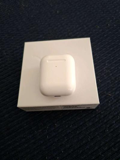Airpods 1st Gen Charging Case - Thumbnail 2