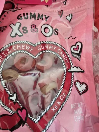 Trader Joes Valentines Day Snack Pack - Thumbnail 5