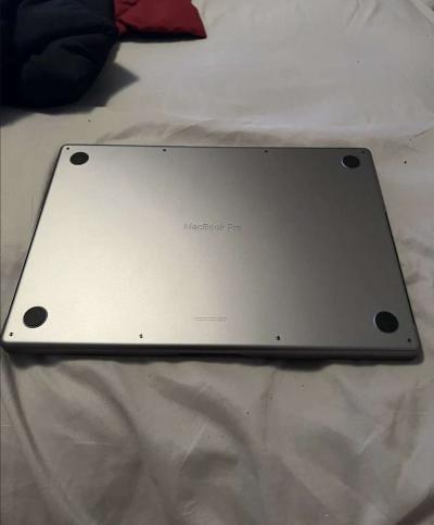 M2 Max Apple MacBook Pro 16inch 2023 Space Grey - Thumbnail 5