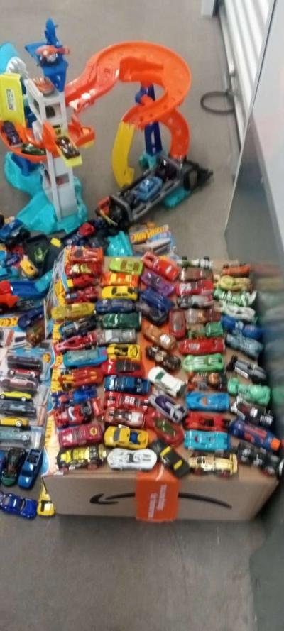 the great collection of toys cars and trucks truckings - Thumbnail 4