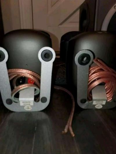Used Logitech Z680 surround sound system - Thumbnail 6