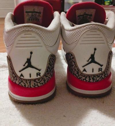 6y Jordans - Thumbnail 3